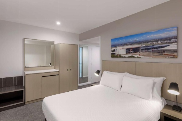 Travelodge Hotel Sydney Airport image 13