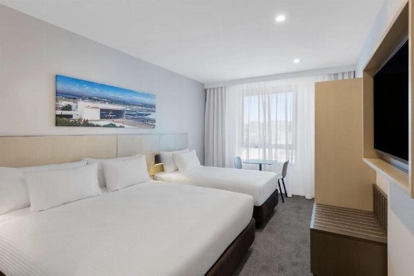 Travelodge Hotel Sydney Airport image 17