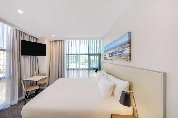 Travelodge Hotel Sydney Airport image 24